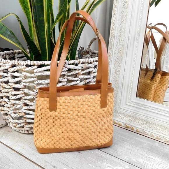 Nine West Handbags - NINE WEST JUTE & LEATHER DOUBLE HANDLE SHLDR BAG